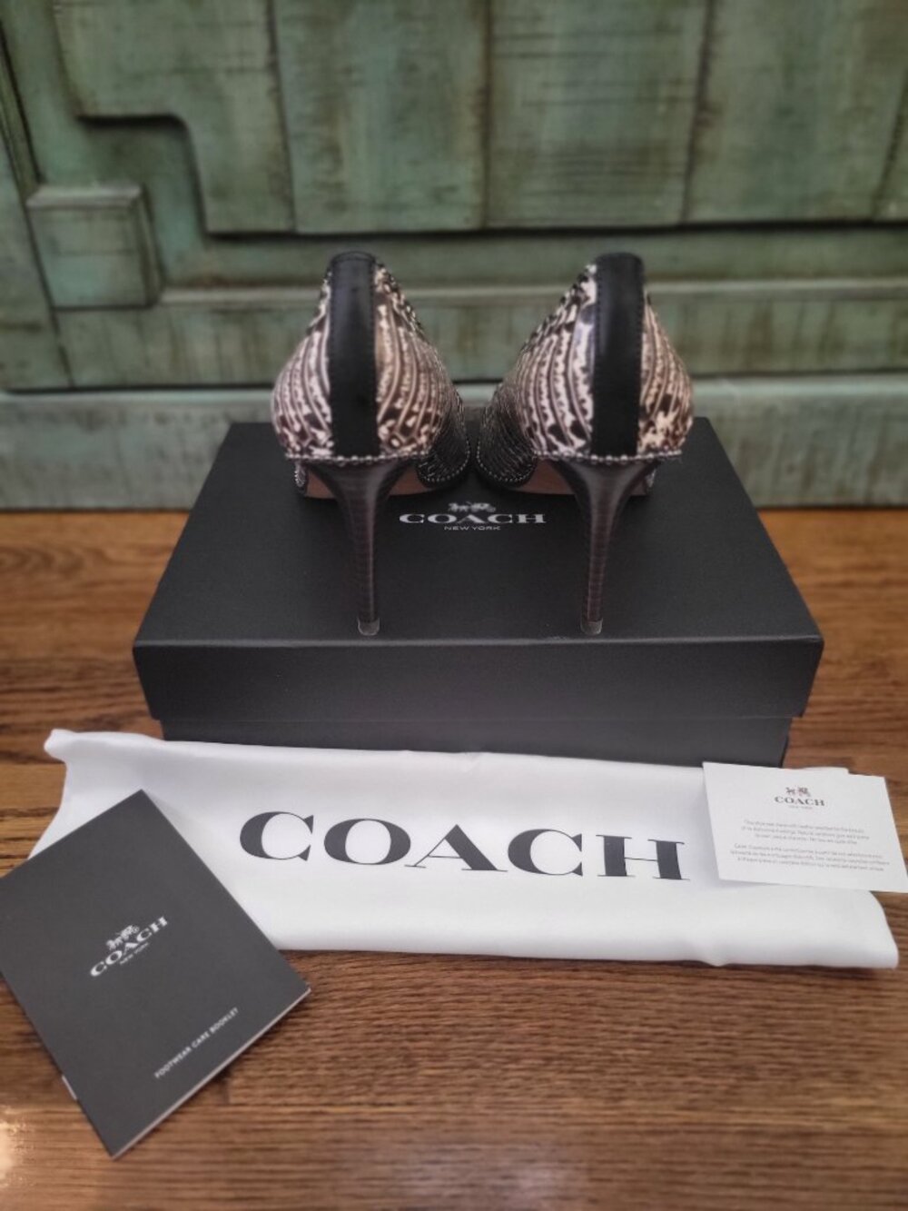 Coach Smith BreadChain Pumps - Picture 3 of 5